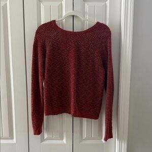 Cozy Women's Twist Back Crewneck Sweater